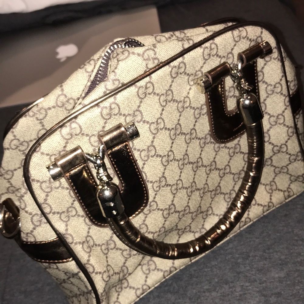 Gucci handbag
